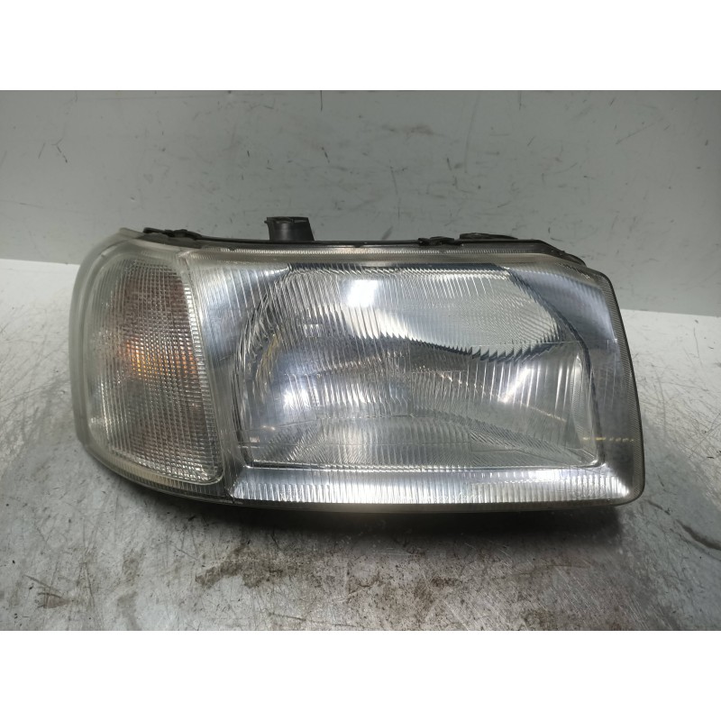 Recambio de faro derecho para land rover freelander (ln) 2.0 td4 cat referencia OEM IAM 89005519  