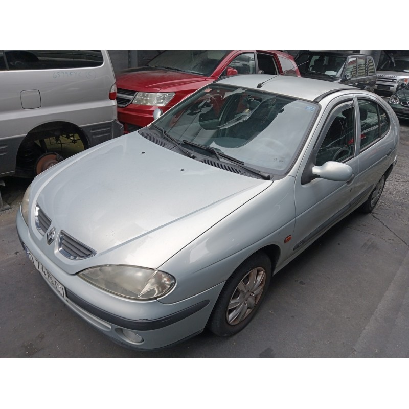 renault megane i fase 2 berlina (ba0) del año 2000