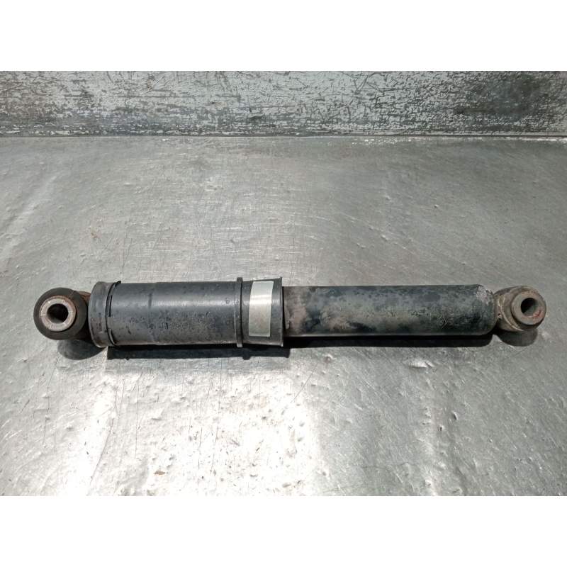 Recambio de amortiguador trasero derecho para renault kangoo referencia OEM IAM 562103493R 03081000467 