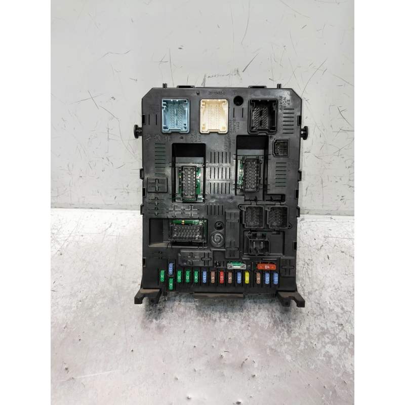 Recambio de caja reles / fusibles para citroën c4 sedan referencia OEM IAM 9664969380 281215426A 2004