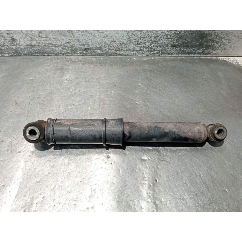 Recambio de amortiguador trasero izquierdo para renault kangoo referencia OEM IAM 562103493R 03081000467 