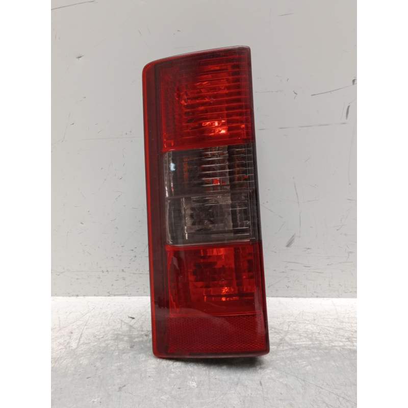 Recambio de piloto trasero izquierdo para opel combo furgoneta/monovolumen 1.3 cdti 16v referencia OEM IAM   