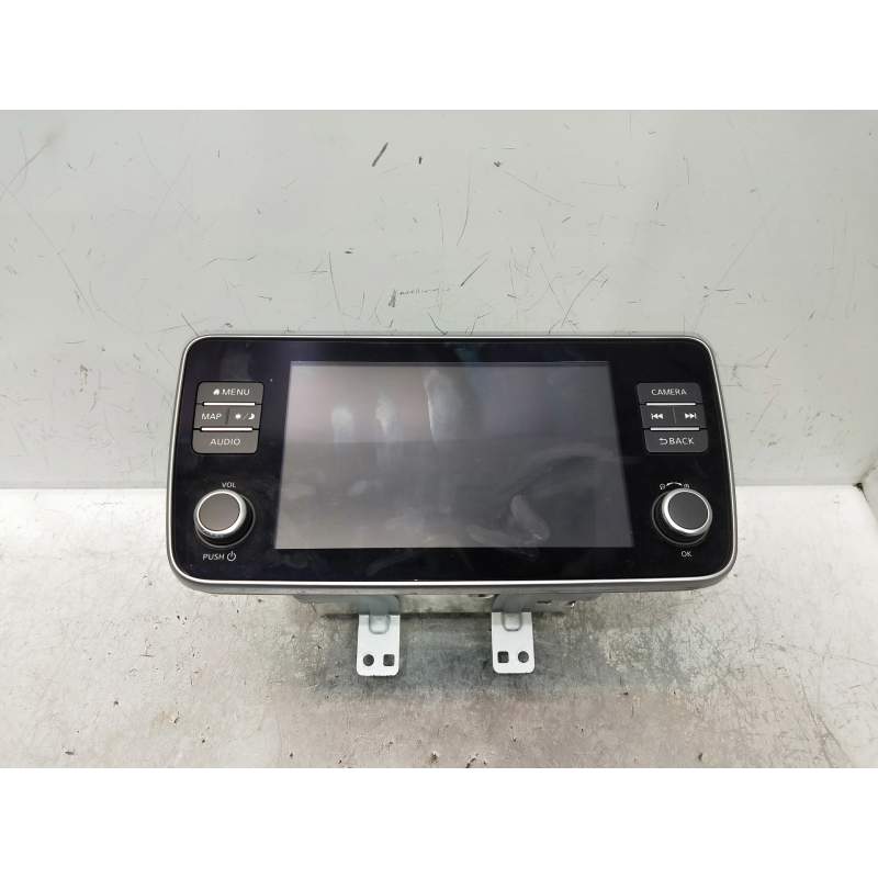 Recambio de sistema audio / radio cd para nissan leaf referencia OEM IAM 259155SR0B 7513751589 9595AAIVIB12