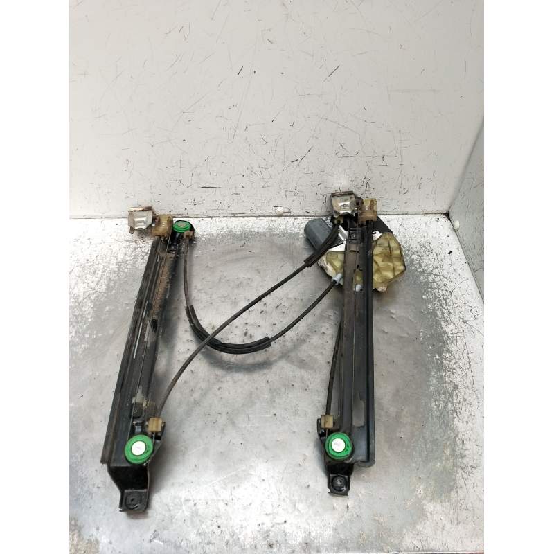 Recambio de elevalunas delantero derecho para seat leon (1p1) 1.9 tdi referencia OEM IAM 1K0959792L 5P 2005