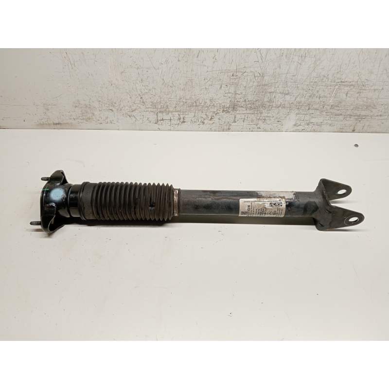 Recambio de amortiguador trasero derecho para mercedes-benz clase m (w166) referencia OEM IAM A1663261500  