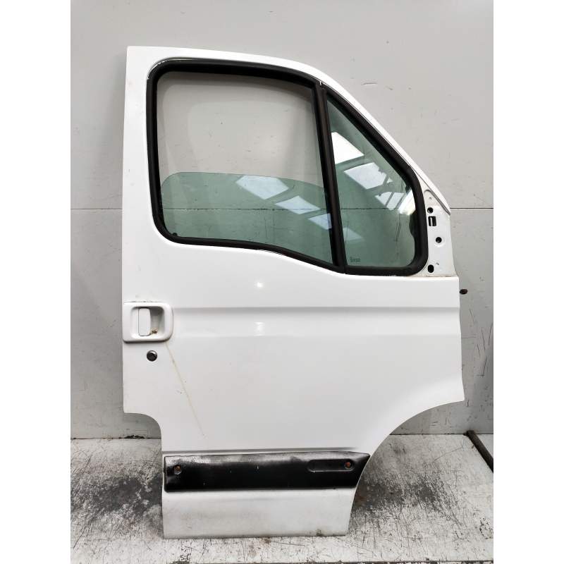 Recambio de puerta delantera derecha para renault master desde ´98 referencia OEM IAM  5P 1998