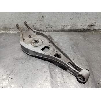 BRAZO SUSPENSION SUPERIOR TRASERO DERECHO 320D 1998
