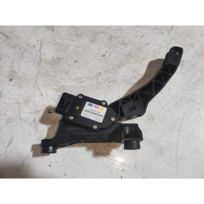 Recambio de potenciometro pedal para hyundai i40 cw gl tecno referencia OEM IAM   