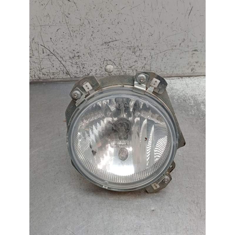 Recambio de faro derecho para iveco massif single cab 3.0 hpi referencia OEM IAM 89205951  