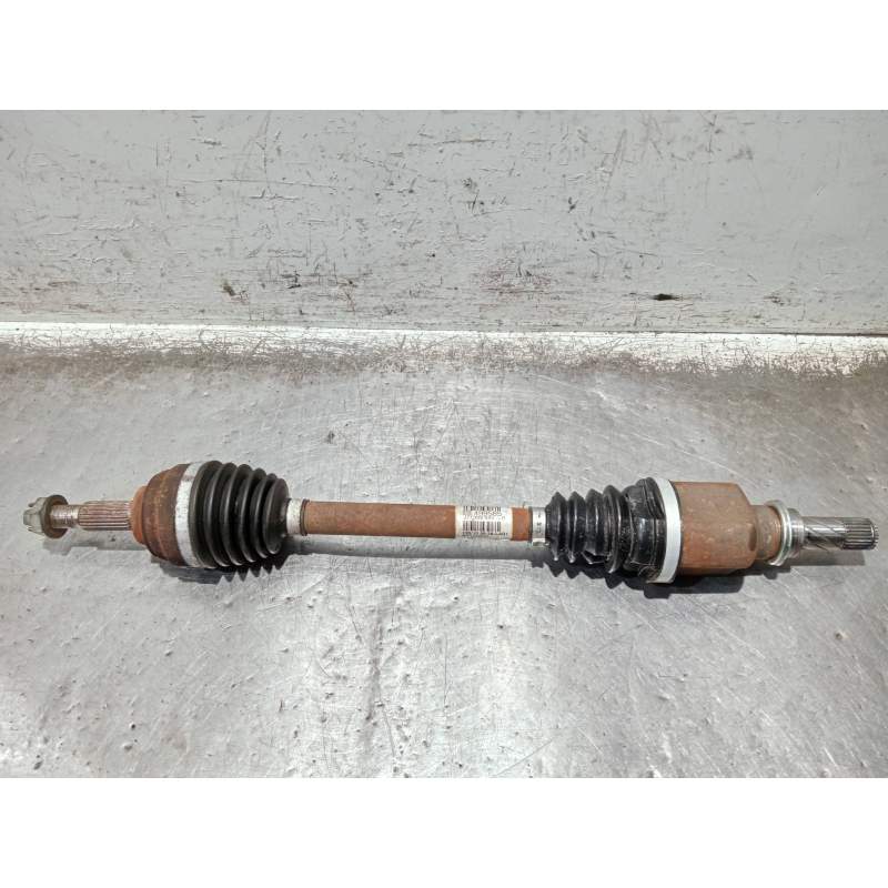 Recambio de transmision delantera izquierda para renault clio iii referencia OEM IAM 8200499585 1.5DCi 2009