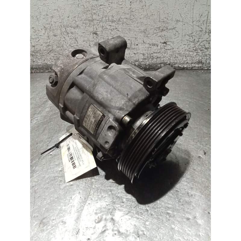 Recambio de compresor aire acondicionado para nissan primera (p12) 2.0 referencia OEM IAM 92600AU000  
