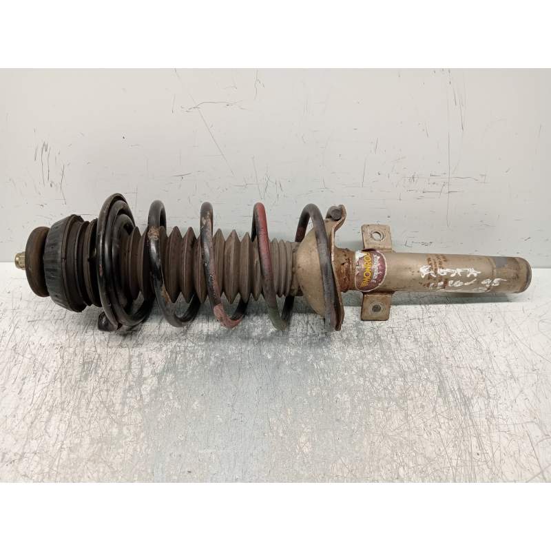 Recambio de amortiguador delantero izquierdo para ford fiesta berlina ghia referencia OEM IAM   