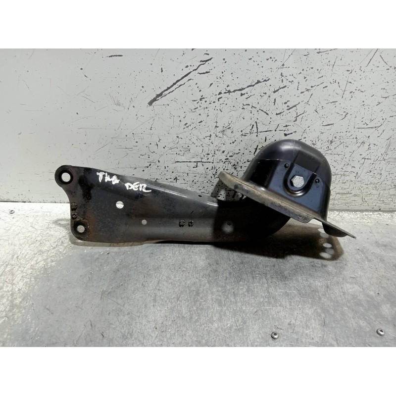 Recambio de brazo suspension superior trasero derecho para audi a3 (8vk) basic referencia OEM IAM   