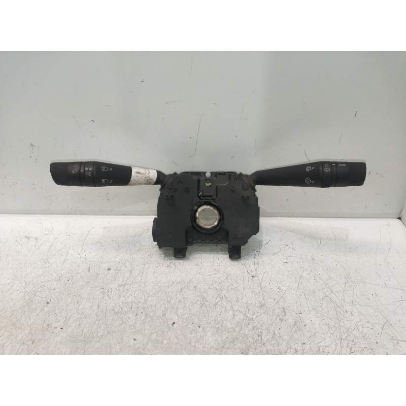 Recambio de mando luces para fiat doblo dynamic referencia OEM IAM 07355043  2010