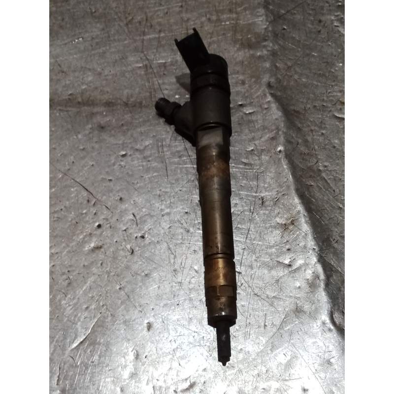 Recambio de inyector para iveco daily iv caja/chasis 35c15 referencia OEM IAM 0986435163 504088323 BOSCH