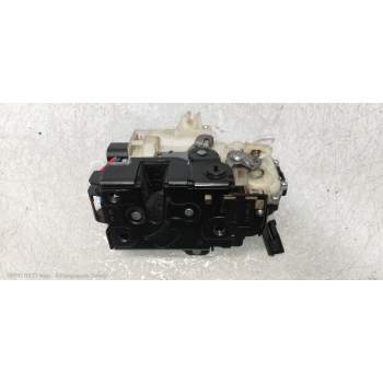 MOTOR CIERRE CENTRALIZADO TRASERO DERECHO 3B4839016AL 