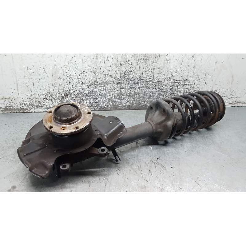Recambio de mangueta delantera derecha para bmw 5 (e34) 520 i 24v referencia OEM IAM   88
