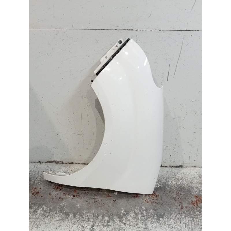 Recambio de aleta delantera izquierda para fiat doblo cargo (263_) 1.3 d multijet referencia OEM IAM   2010