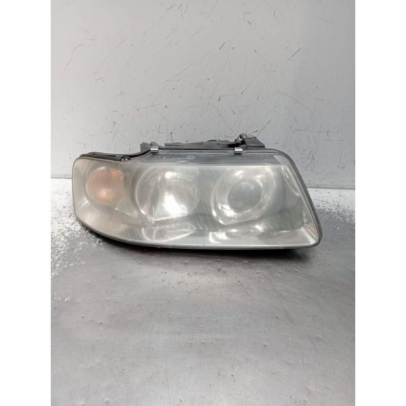 Recambio de faro izquierdo para audi a3 (8l1) 1.6 referencia OEM IAM  OJO VER FOTOS 2000