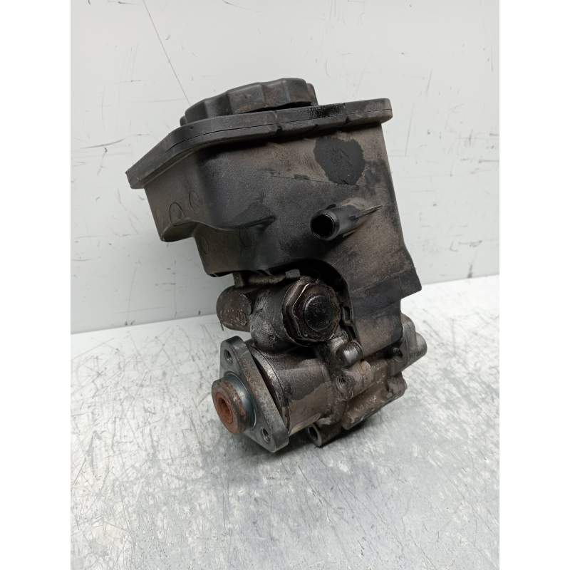 Recambio de bomba direccion para bmw serie 5 berlina (e39) 520d referencia OEM IAM 7691900518 6750938 