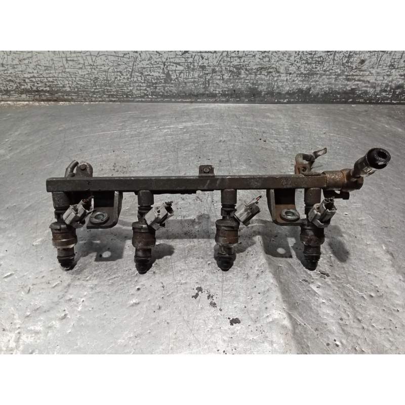 Recambio de rampa inyectora para daihatsu feroza 1.6 referencia OEM IAM  16G 1988