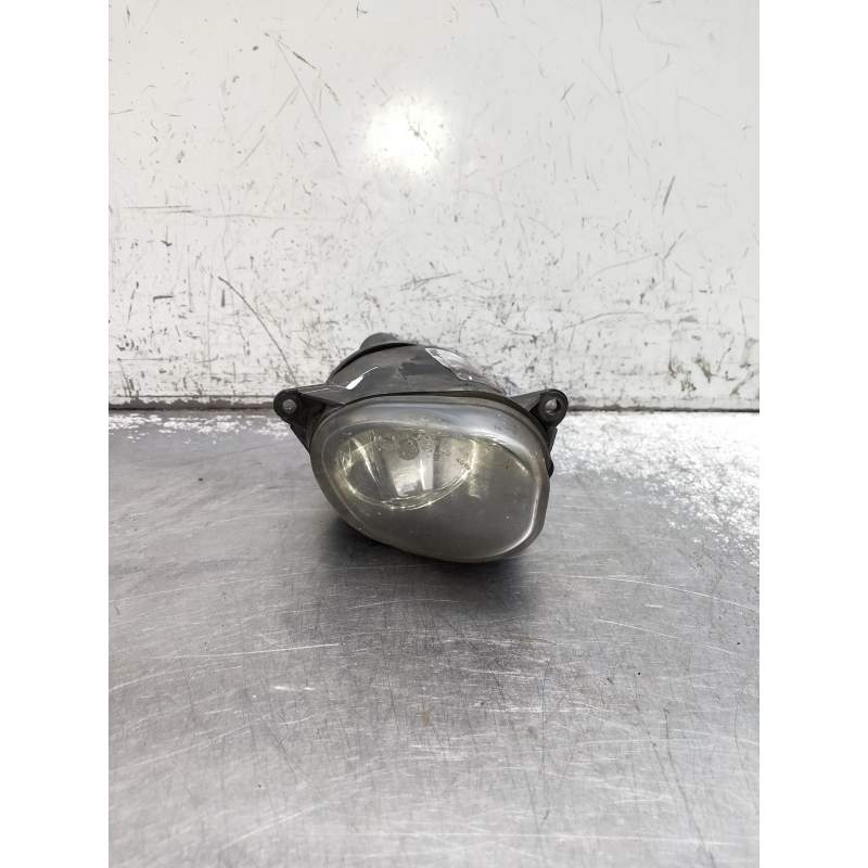 Recambio de faro antiniebla derecho para audi a6 avant (4b5) referencia OEM IAM 89304641 477941 2001