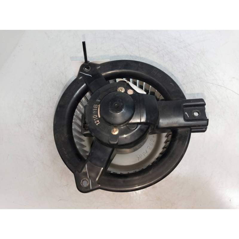 Recambio de motor calefaccion para toyota yaris (ncp1/nlp1/scp1) 1.0 cat referencia OEM IAM 194000121011B  