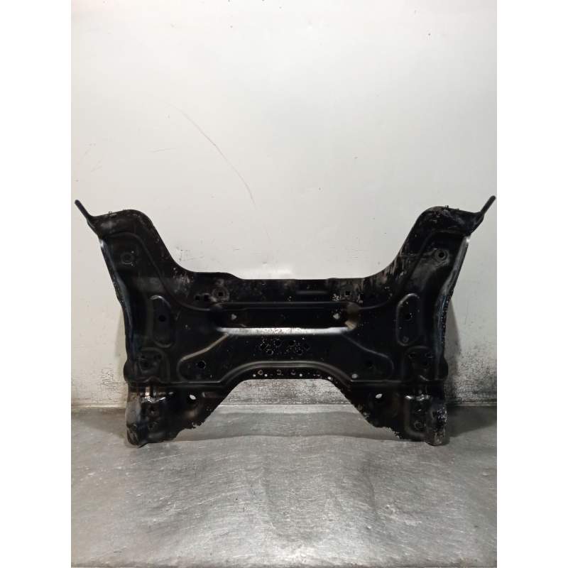 Recambio de puente delantero para peugeot partner tepee 1.6 hdi 90 referencia OEM IAM  CUNA 