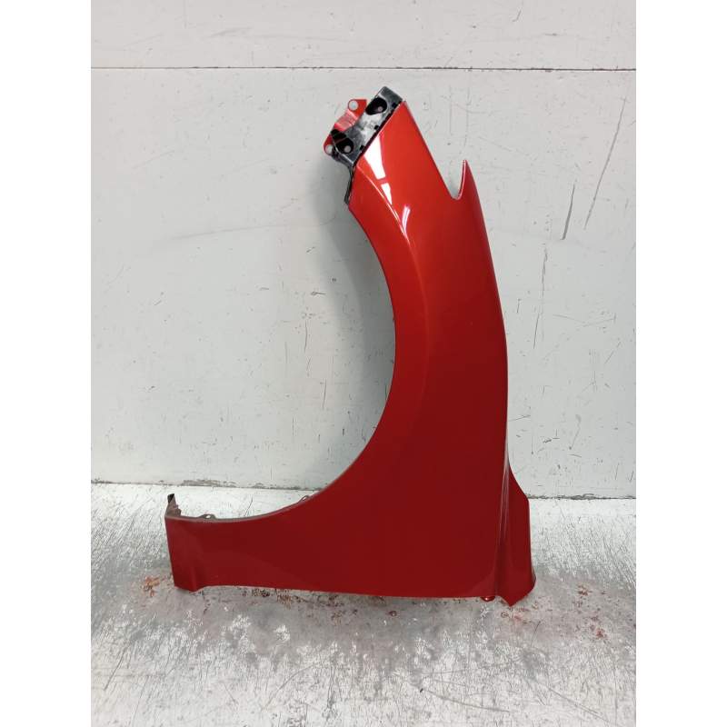 Recambio de aleta delantera izquierda para mazda 3 (bm, bn) 2.2 d referencia OEM IAM   2014