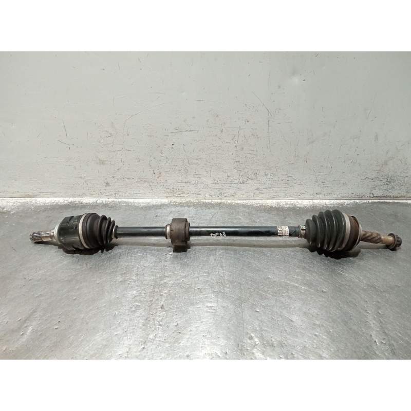 Recambio de transmision delantera derecha para toyota yaris live referencia OEM IAM 434100D331 14TD 2013