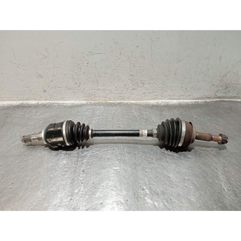 Recambio de transmision delantera izquierda para toyota yaris live referencia OEM IAM 434200D331 14TD 2013
