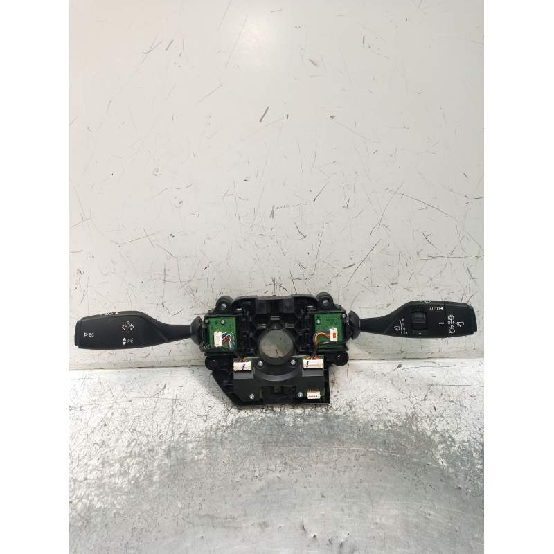 Recambio de mando luces para bmw x3 (f25) xdrive 20 d referencia OEM IAM 9368597AI02 MANDO LIMPIA 2016