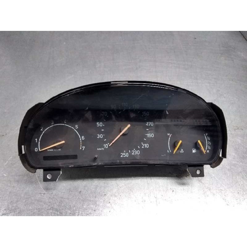 Recambio de cuadro instrumentos para saab 900 coupé 2.0 cat referencia OEM IAM 4619482 69795370T KILOINJ