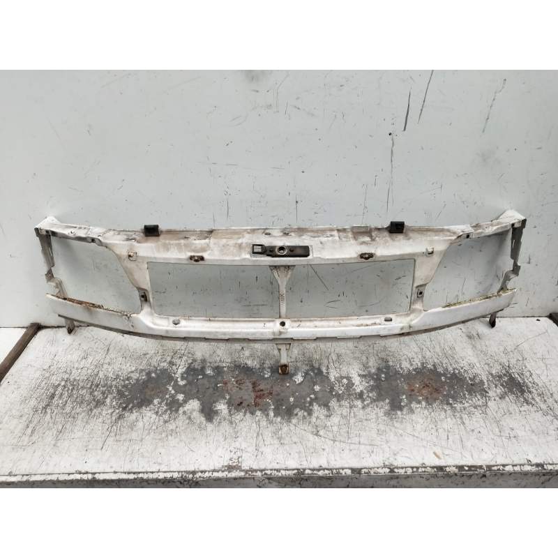 Recambio de panel frontal para mercedes-benz sprinter (w901,w904) caja cerr. referencia OEM IAM   