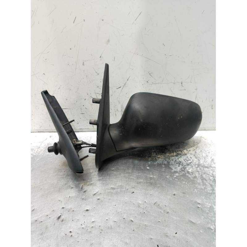 Recambio de retrovisor izquierdo para skoda felicia i (6u1) 1.3 referencia OEM IAM  MANUAL 1994