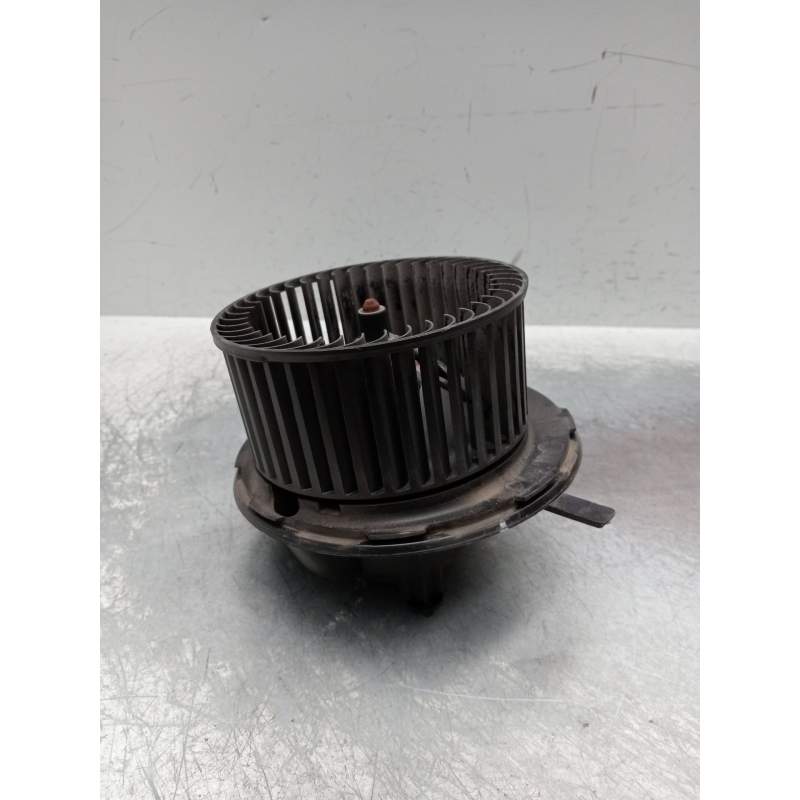 Recambio de motor calefaccion para skoda octavia ii (1z3) 1.9 tdi referencia OEM IAM   2004