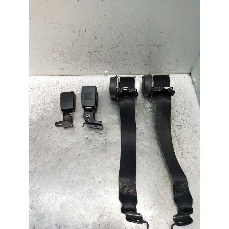 Recambio de juego cinturones trasero para bmw x3 (f25) xdrive 20 d referencia OEM IAM  5P 2016