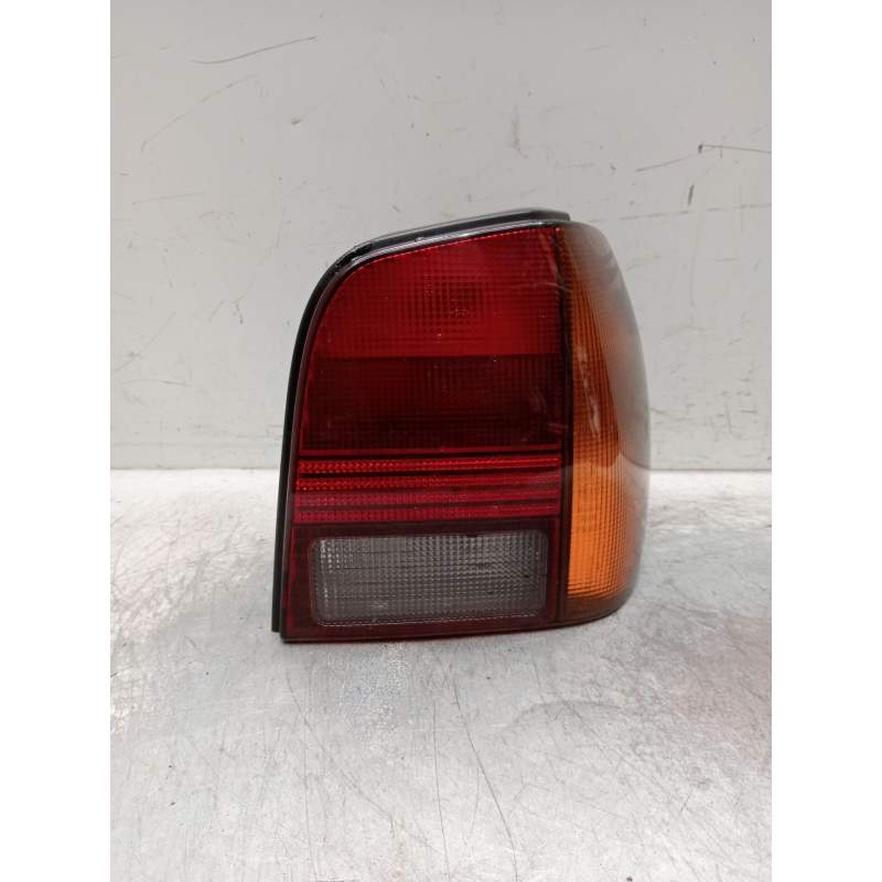 Recambio de piloto trasero derecho para volkswagen polo berlina (6n1) concept referencia OEM IAM   1995
