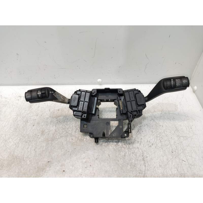 Recambio de mando luces para ford focus c-max (cap) 1.6 tdci cat referencia OEM IAM   2003