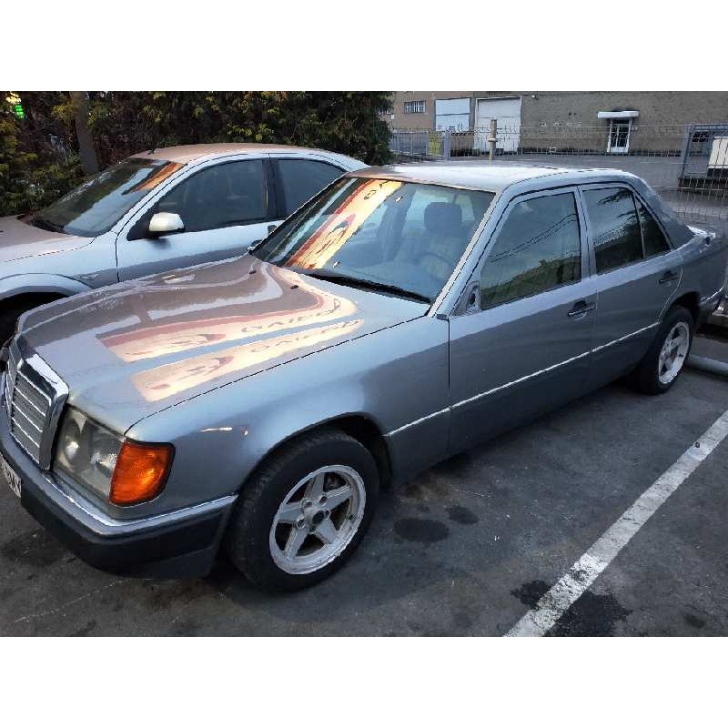 mercedes clase e (w124) berlina del año 2001