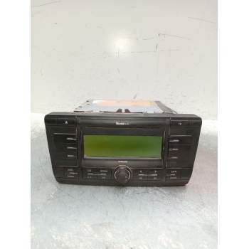 SISTEMA AUDIO / RADIO CD 1Z0035161A 2004