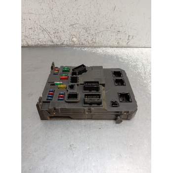 CAJA RELES / FUSIBLES 9652474680 S118085320 2002