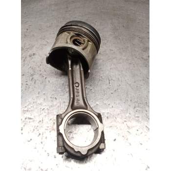 PISTON D4BH 25TD 1998