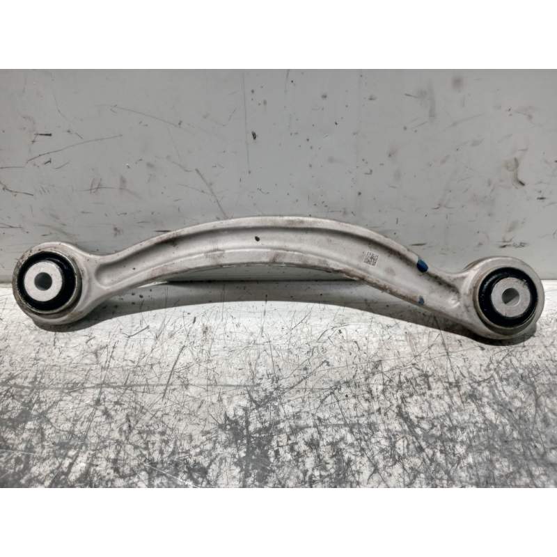 Recambio de brazo suspension superior trasero derecho para mercedes-benz clase c (w205) lim. referencia OEM IAM 20409FI4  
