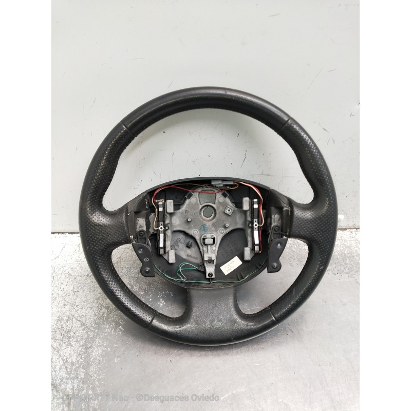 Recambio de volante para renault scenic ii confort dynamique referencia OEM IAM 8200276081  