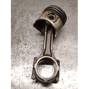 PISTON D4BH 25TD 1998