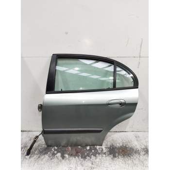 PUERTA TRASERA IZQUIERDA 4P