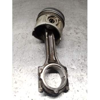 PISTON D4BH 25TD 1998