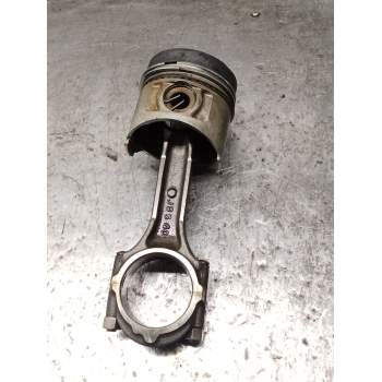 PISTON D4BH 25TD 1998