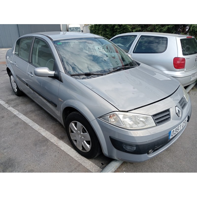 renault megane ii classic berlina del año 2003